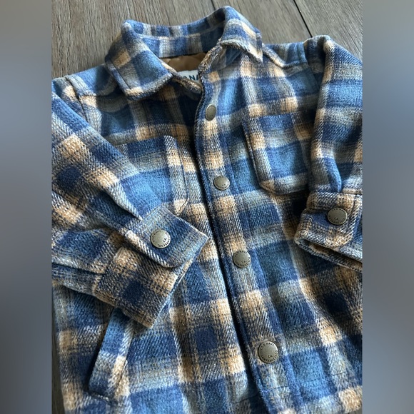 Old Navy Toddler Boys Flannel Jacket - Picture 2 of 5
